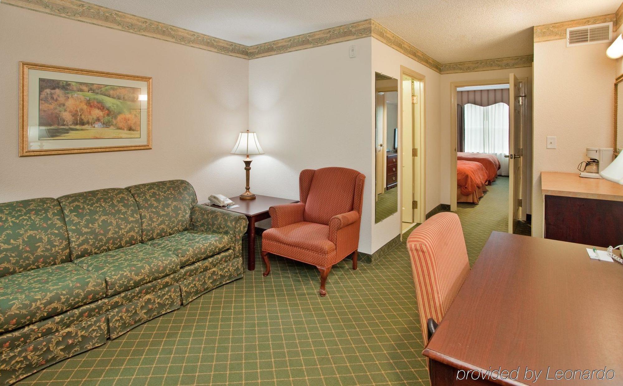 Spark By Hilton Summerville Exterior photo